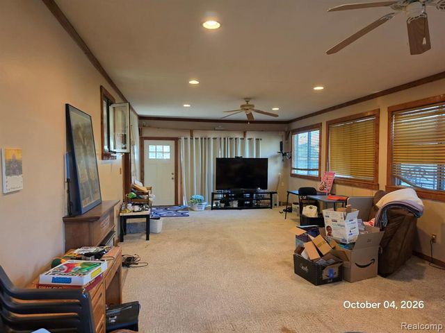 34781 Union Lake Road, Clinton Township, MI 48035