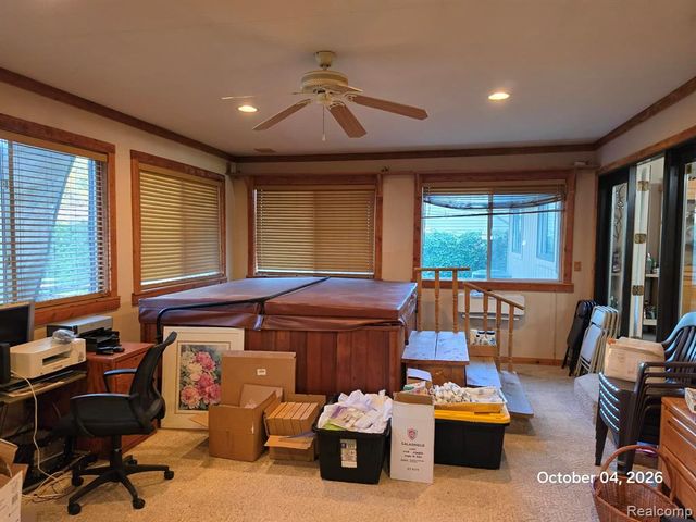34781 Union Lake Road, Clinton Township, MI 48035
