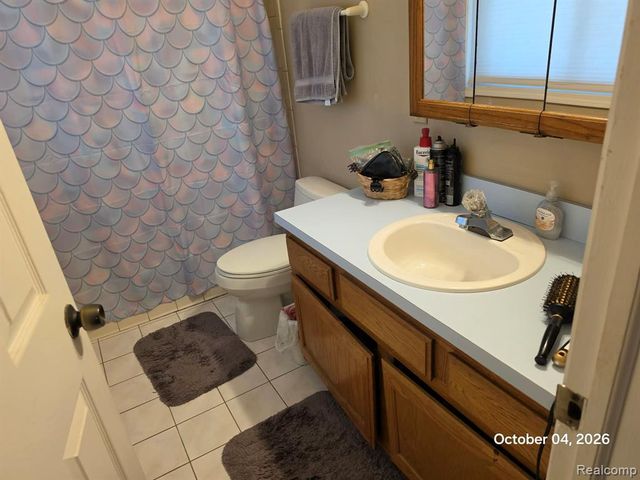 34781 Union Lake Road, Clinton Township, MI 48035