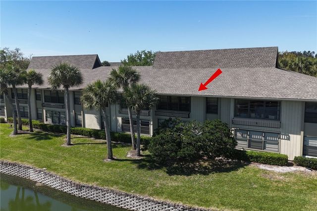 3 Plantation Drive 202, Vero Beach, FL 32966