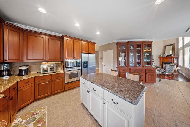 13046 Partridge Run Drive, Shelby Twp, MI 48315