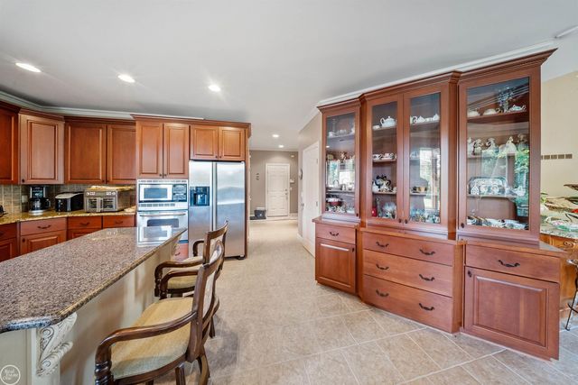 13046 Partridge Run Drive, Shelby Twp, MI 48315