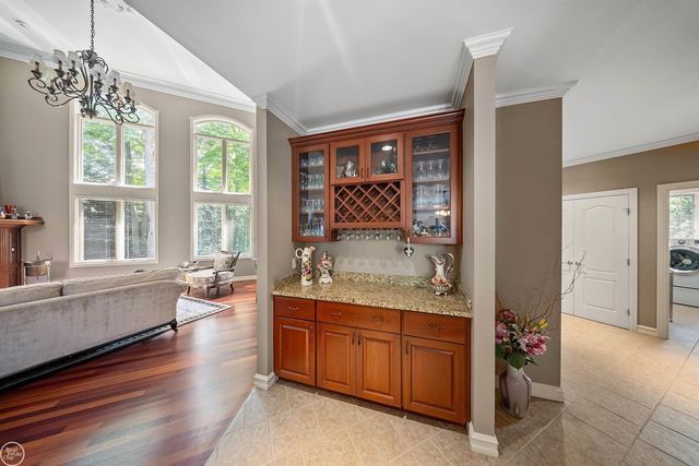 13046 Partridge Run Drive, Shelby Twp, MI 48315