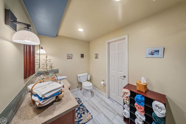 13046 Partridge Run Drive, Shelby Twp, MI 48315