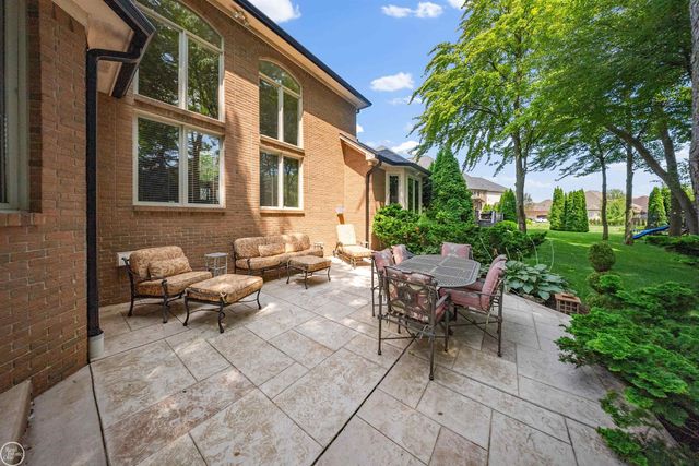 13046 Partridge Run Drive, Shelby Twp, MI 48315