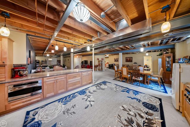 13046 Partridge Run Drive, Shelby Twp, MI 48315