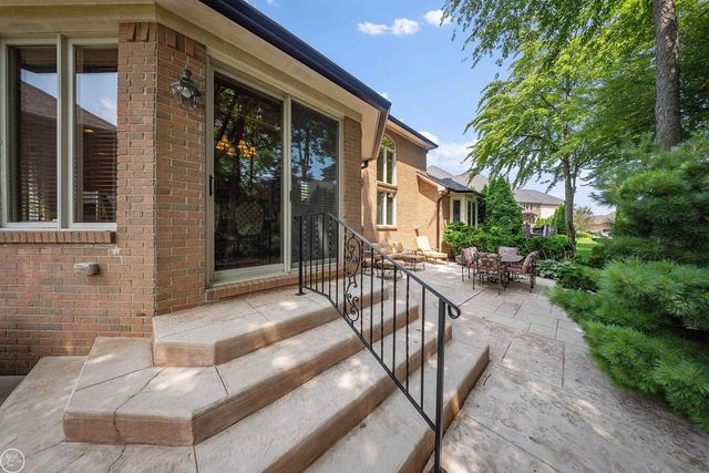 13046 Partridge Run Drive, Shelby Twp, MI 48315