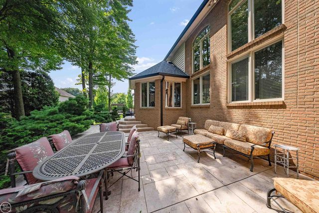 13046 Partridge Run Drive, Shelby Twp, MI 48315