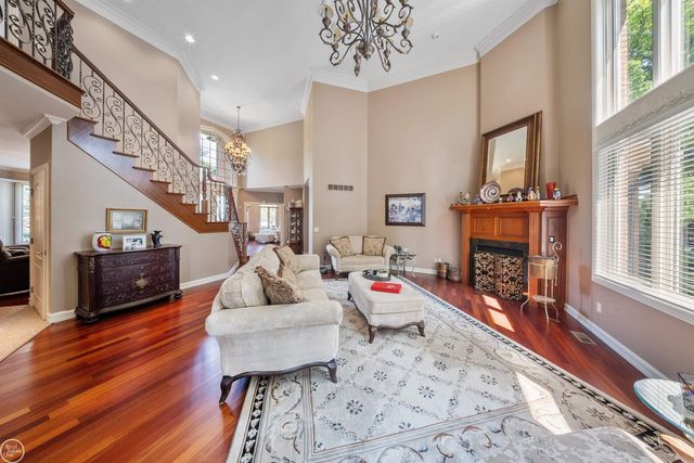 13046 Partridge Run Drive, Shelby Twp, MI 48315