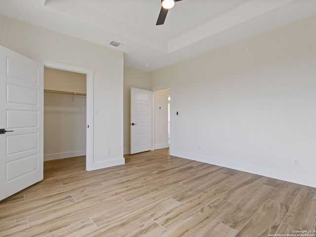 197 LAKE VIEW CIRCLE, La Vernia, TX 78121