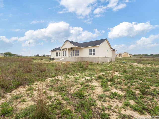 197 LAKE VIEW CIRCLE, La Vernia, TX 78121