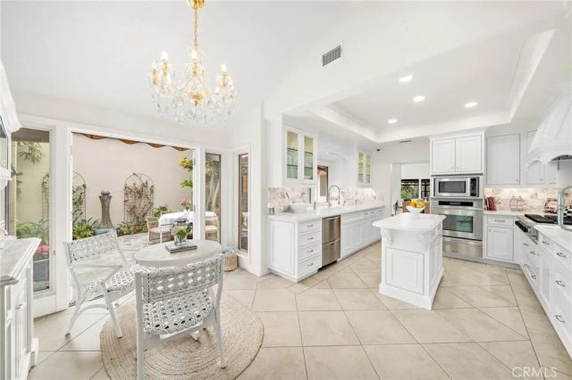 15 Sea Cove, Newport Beach, CA 92660
