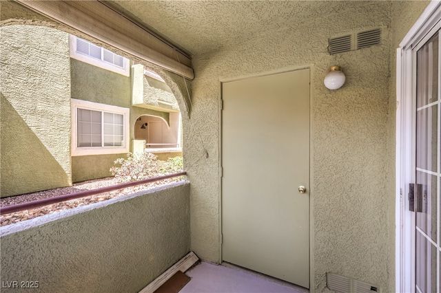 7950 West Flamingo Road 1069, Las Vegas, NV 89147