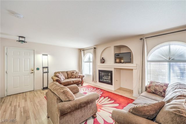 7950 West Flamingo Road 1069, Las Vegas, NV 89147