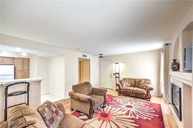 7950 West Flamingo Road 1069, Las Vegas, NV 89147