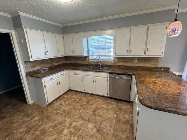 3267 Zephyr Drive, Mobile, AL 36695