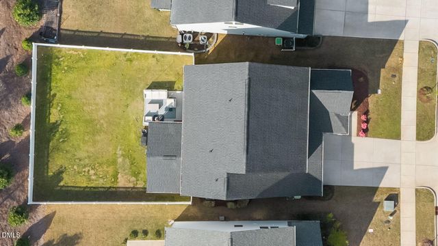 209 Acorn Crossing Road, Holly Springs, NC 27539