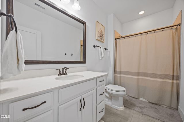 209 Acorn Crossing Road, Holly Springs, NC 27539