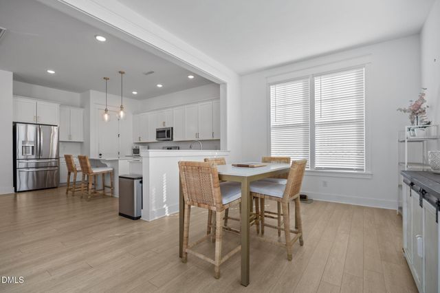 209 Acorn Crossing Road, Holly Springs, NC 27539