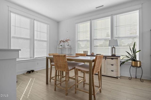 209 Acorn Crossing Road, Holly Springs, NC 27539