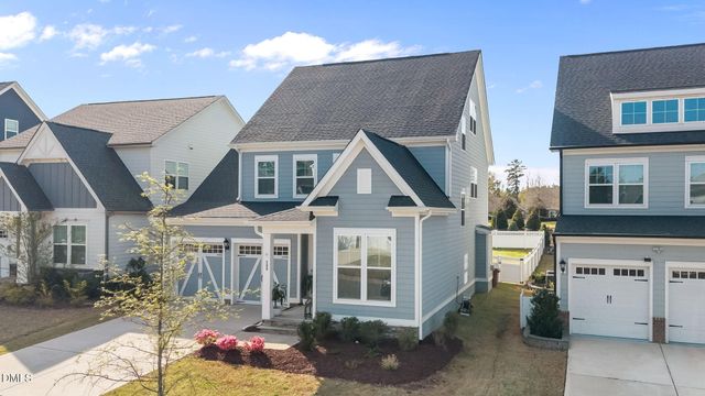 209 Acorn Crossing Road, Holly Springs, NC 27539