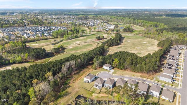 209 Acorn Crossing Road, Holly Springs, NC 27539