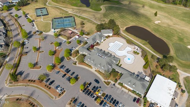 209 Acorn Crossing Road, Holly Springs, NC 27539