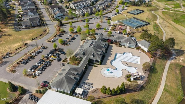 209 Acorn Crossing Road, Holly Springs, NC 27539