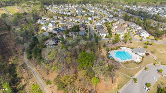 209 Acorn Crossing Road, Holly Springs, NC 27539