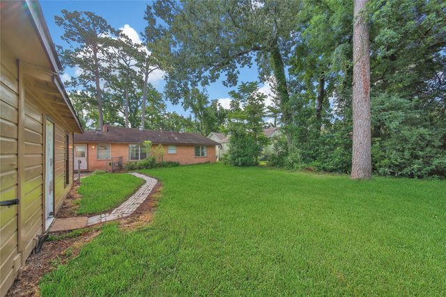 5245 Brinkman Street, Houston, TX 77091