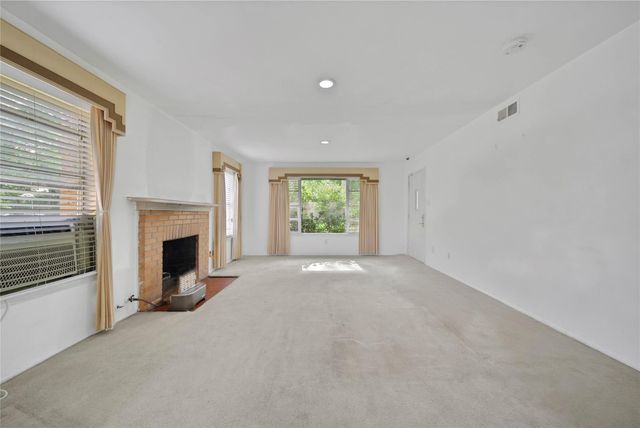 5245 Brinkman Street, Houston, TX 77091
