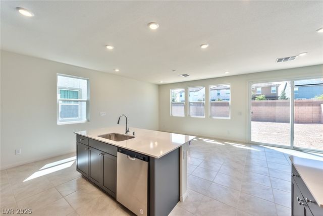 10167 Glowing Amber Street, Las Vegas, NV 89141