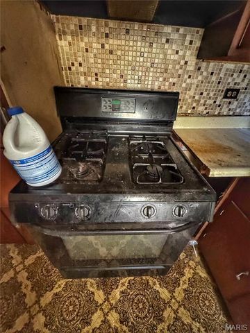 720 N 24th Street, East St Louis, IL 62205