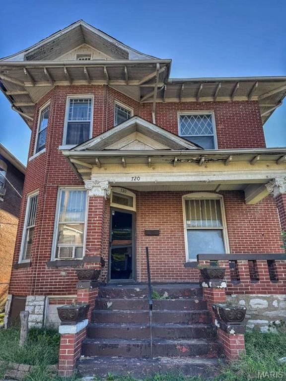 720 N 24th Street, East St Louis, IL 62205