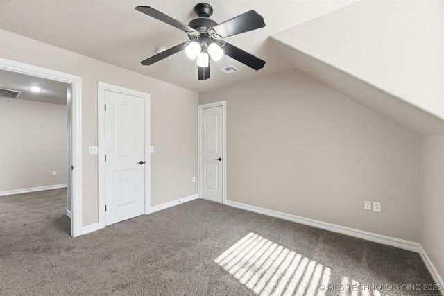 722 W 39th Street S, Sand Springs, OK 74063