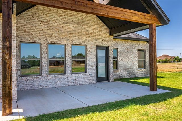 1109 Bridgeview Lane, Tuttle, OK 73089
