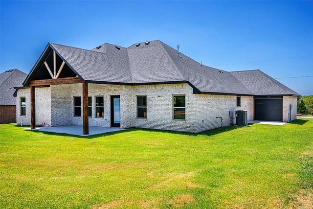 1109 Bridgeview Lane, Tuttle, OK 73089