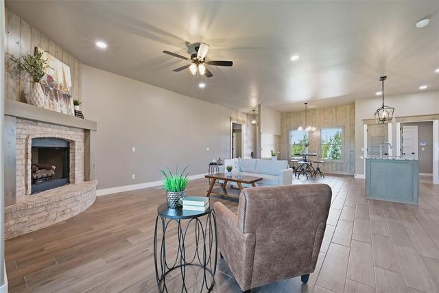 1109 Bridgeview Lane, Tuttle, OK 73089