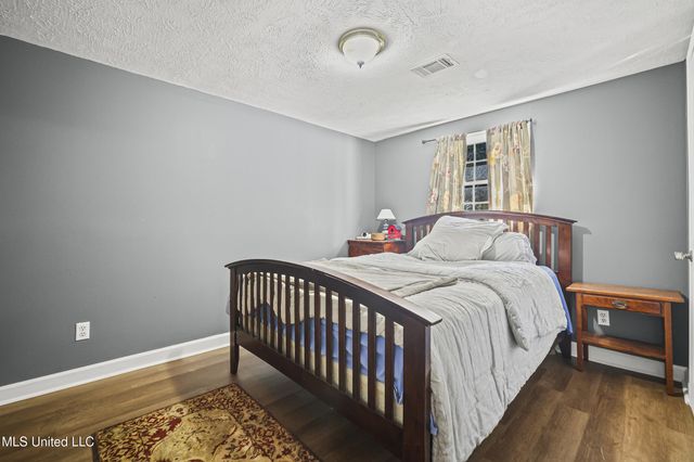 6075 E Adams Street, Bay Saint Louis, MS 39520