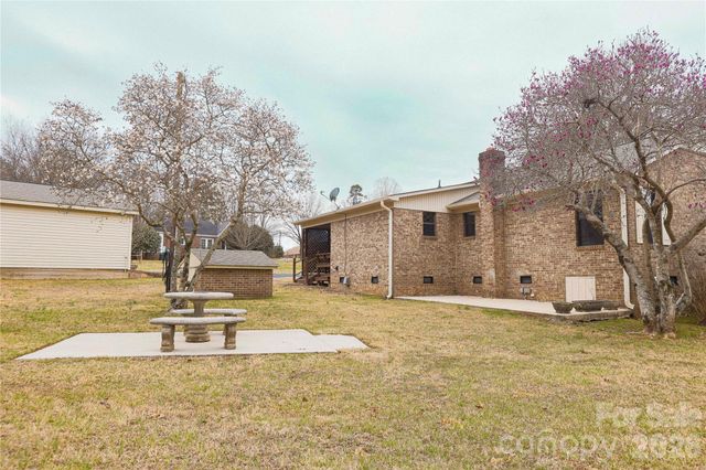 11237 Old Concord Road, Rockwell, NC 28138