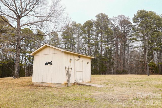 11237 Old Concord Road, Rockwell, NC 28138