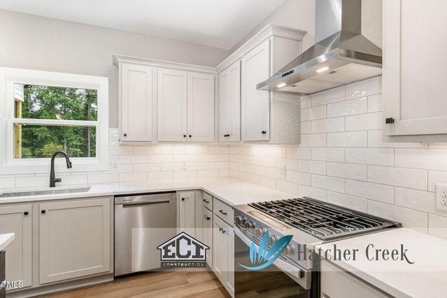 105 Woodland Creek Way, Oxford, NC 27565