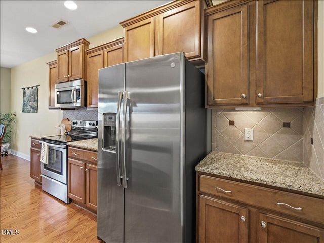 811 Antler Meadow Way, Fuquay Varina, NC 27526