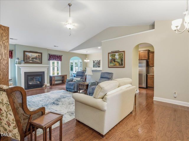 811 Antler Meadow Way, Fuquay Varina, NC 27526