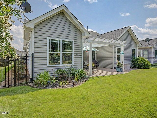 811 Antler Meadow Way, Fuquay Varina, NC 27526