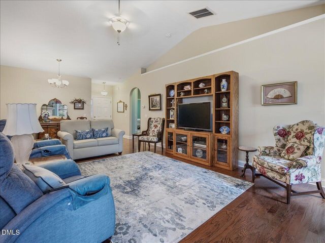 811 Antler Meadow Way, Fuquay Varina, NC 27526
