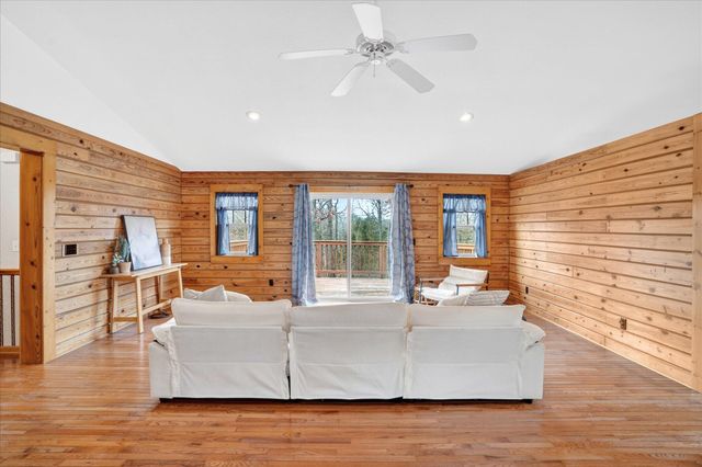 25322 County Road 327, Urbana, MO 65767