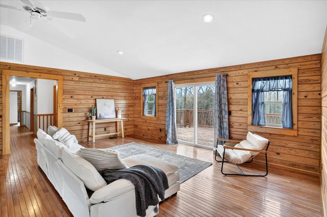 25322 County Road 327, Urbana, MO 65767