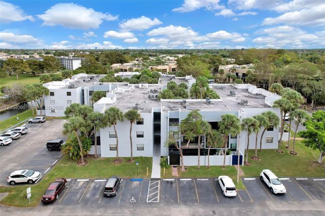 10825 SW 112th Avenue 216, Miami, FL 33176