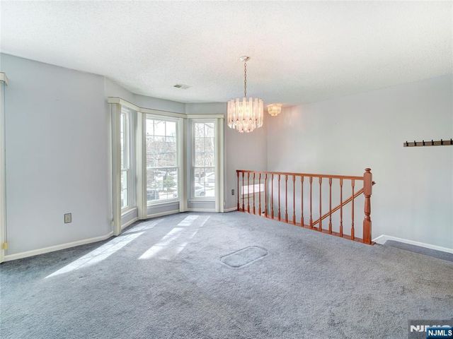 77 Howard Street, Newark, NJ 07103